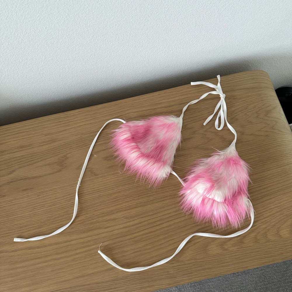 Rave top festival bra top. Furry pink and white from HOTTIE
